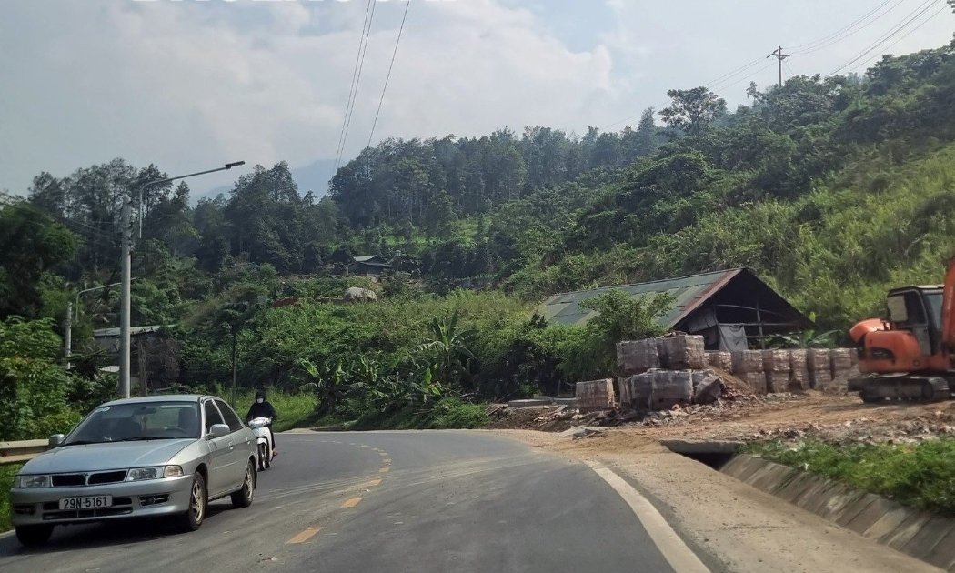 Bộ Giao thông vận tải cho biết hiện phân cấp cho Sở Giao thông vận tải Lào Cai quản lý 455km quốc lộ.