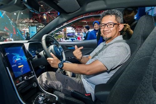 Truyền th&ocirc;ng Indonesia đ&aacute;nh gi&aacute; VinFast c&oacute; vị thế rất tốt khi th&acirc;m nhập thị trường đ&ocirc;ng d&acirc;n nhất Đ&ocirc;ng Nam &Aacute;.