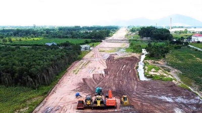 99% of site clearance finished for Sub-project 3 of Bien Hoa - Vung Tau Expressway