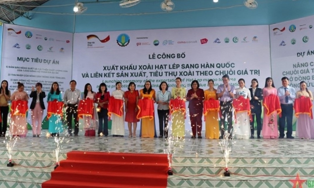 Lễ công bố xuất khẩu xoài hạt lép sang thị trường Hàn Quốc.