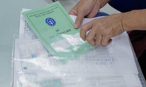 Quyết liệt thực hiện các giải pháp giảm tiền chậm đóng bảo hiểm ngay từ đầu năm 