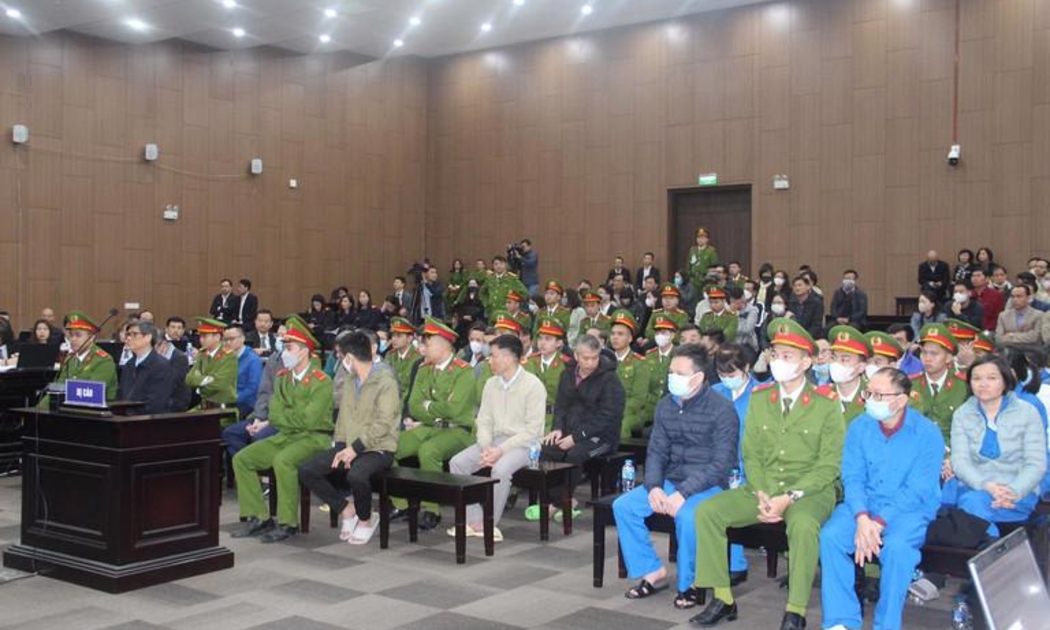 Quang cảnh phiên tòa xét xử sơ thẩm vụ đại án Việt Á.