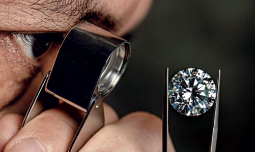 “Thời” của kim cương nhân tạo đã qua?