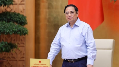 PM seeks improvements in SOE performance