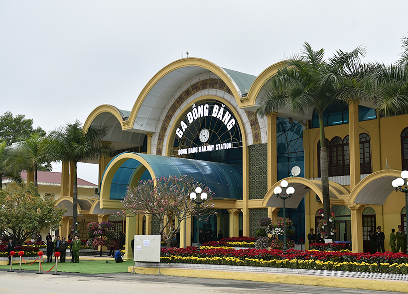 Kim ngạch hàng hóa xuất nhập khẩu qua cửa khẩu Ga đường sắt quốc tế Đồng Đăng đến năm 2023 đạt 136 triệu USD, giảm trên 50% so với cùng kỳ.