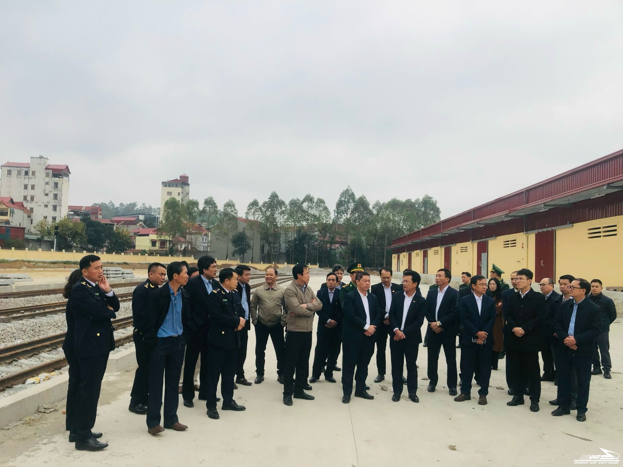 Đoàn công tác của Tổng Công ty Đường sắt Việt Nam đi khảo sát thực tế tại Ga Đồng Đăng.