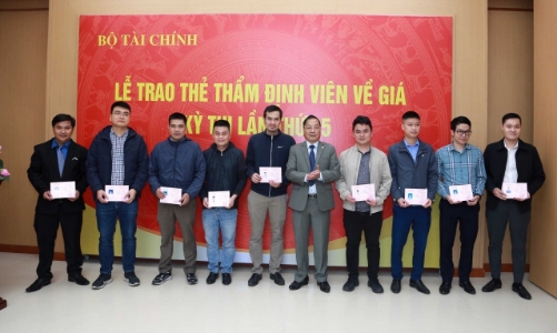 VCCI: Nhiều quy định rắc rối, thủ tục rườm rà trong dự thảo về thi và cấp thẻ thẩm định viên