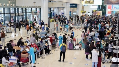 Airports welcome 3.65mln foreign passengers in February