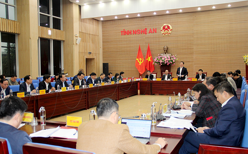 Quang cảnh phiên họp