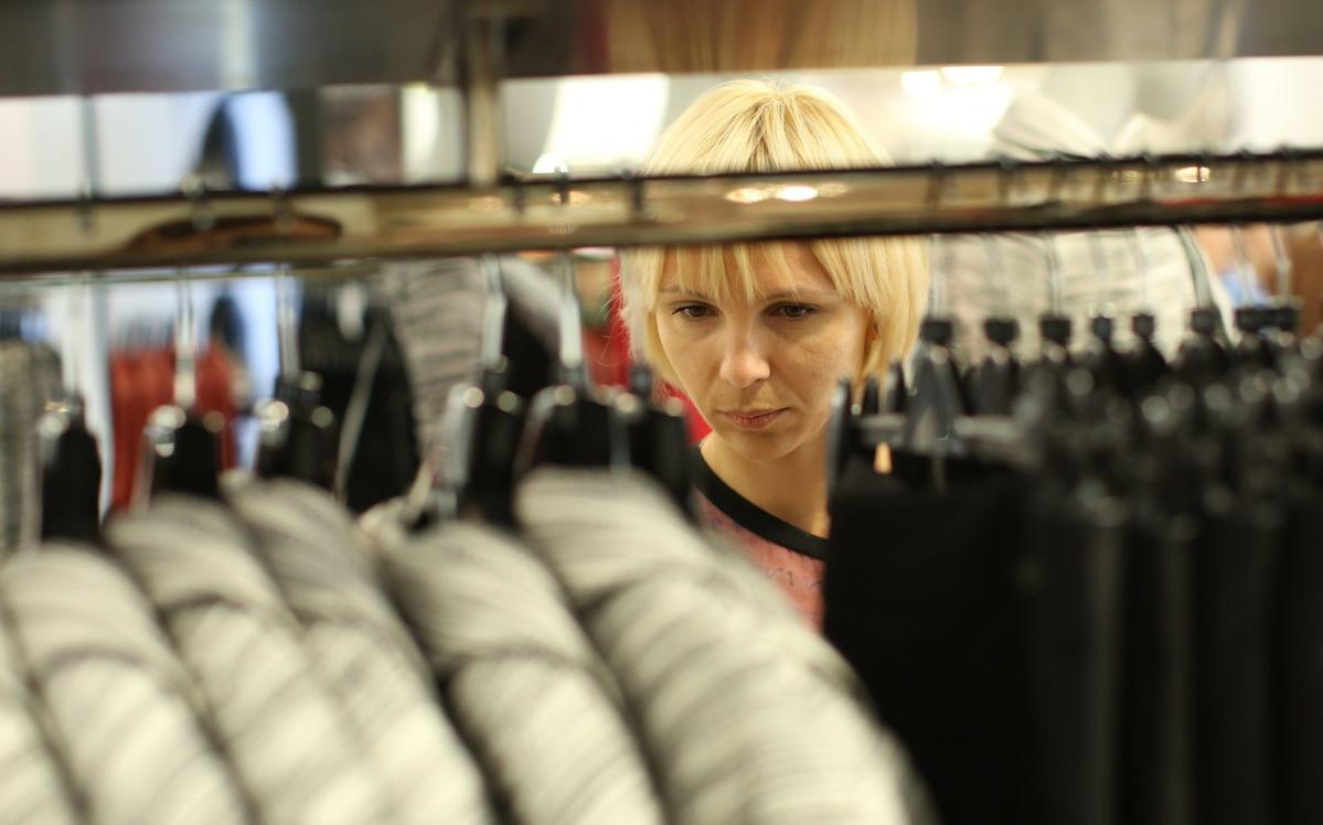 C&aacute;c nh&agrave; b&aacute;n lẻ thường bắt đầu dự trữ h&agrave;ng h&oacute;a cho cuối m&ugrave;a Xu&acirc;n v&agrave; đầu m&ugrave;a H&egrave; v&agrave;o khoảng thời gian n&agrave;y trong năm.