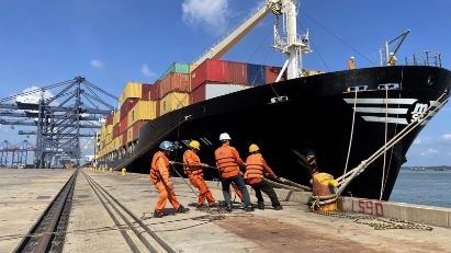 Mid-term report on feasibility of Tran De Seaport approved