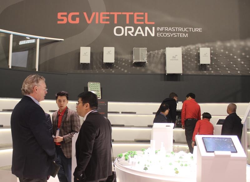 Viettel showcases 5G chipset at Mobile World Congress