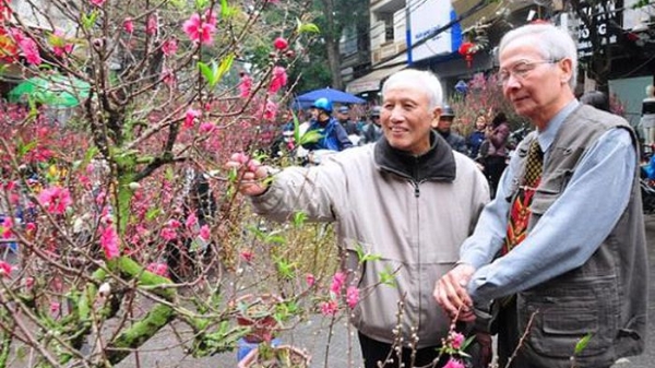 Nhu cầu mua sắm Tết, giá gạo, xăng dầu đẩy CPI tháng 2 tăng 1,04% 