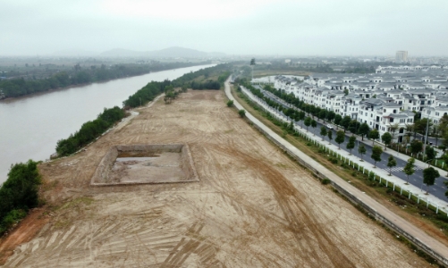 Chủ tịch CLB Bóng đá Hải Phòng liên tiếp vi phạm về sử dụng đất nhưng lại xin quản lý cả dải bãi bồi ven sông