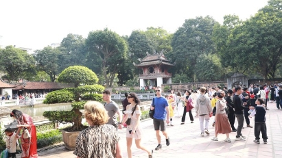 Hanoi welcomes 890,000 foreign visitors in Jan-Feb