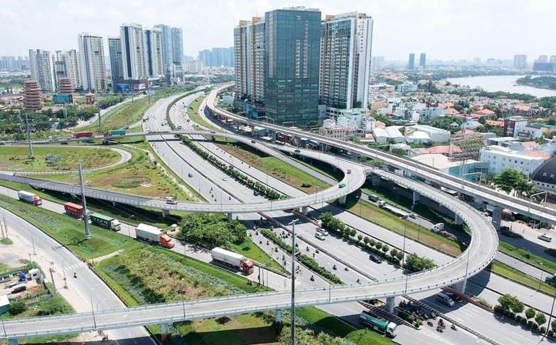 TP.HCM phấn đấu đạt kế hoạch giải ngân vốn đầu tư công đạt 95% trong năm 2024 - Ảnh minh họa
