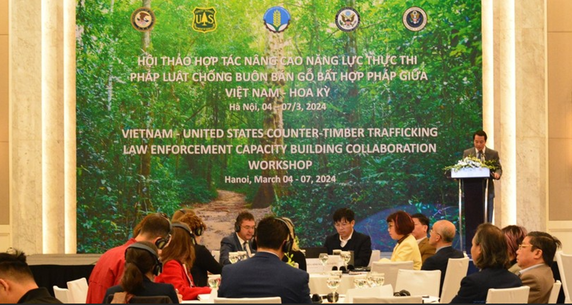 Hội thảo là cơ hội để hai bên bày tỏ quan điểm nhằm nâng cao năng lực phòng chống buôn bán gỗ trái pháp luật và thúc đẩy buôn bán gỗ hợp pháp.