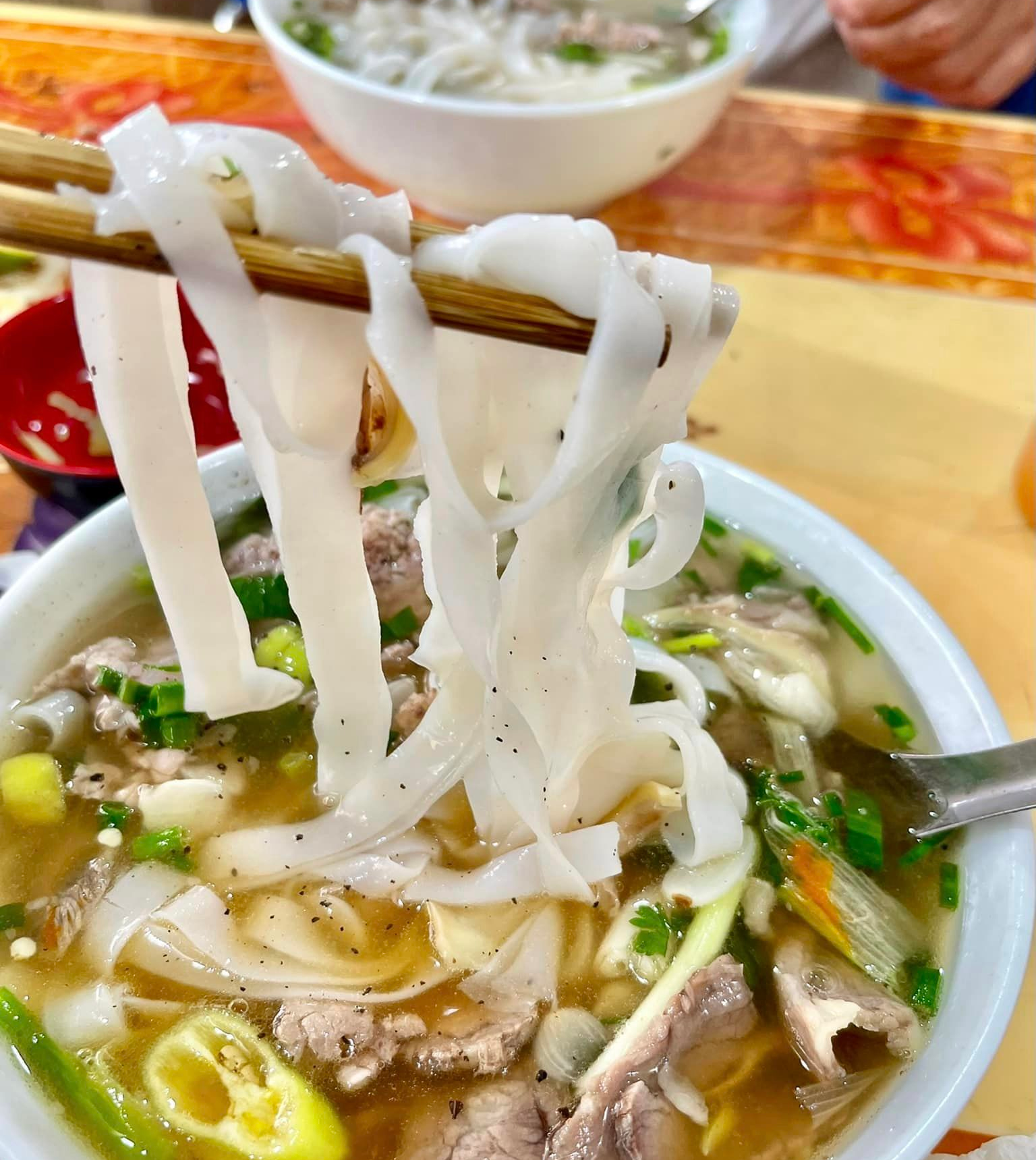 Không khó để có thể tìm thấy một cửa hàng phở tại các tuyến đường của nhiều thành phố lớn cả ở trong nước lẫn quốc tế.
