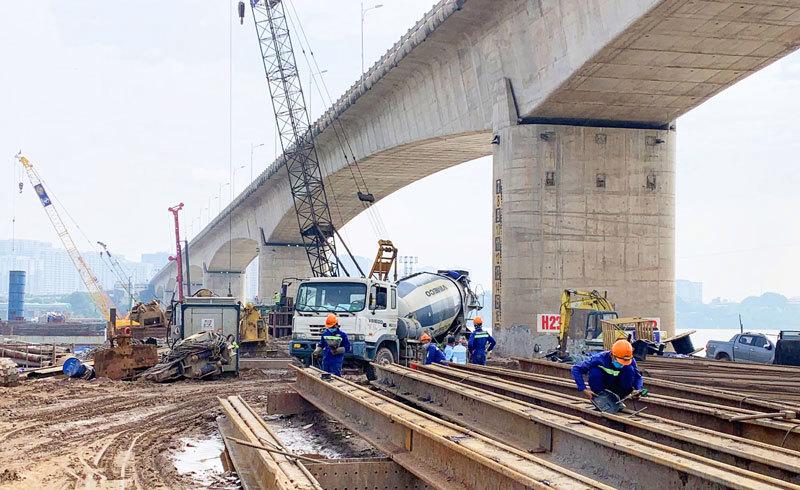 Giải ngân vốn đầu tư công được cho là giải pháp kích hoạt các khu vực đầu tư khác nhằm góp phần phục hồi kinh tế. 