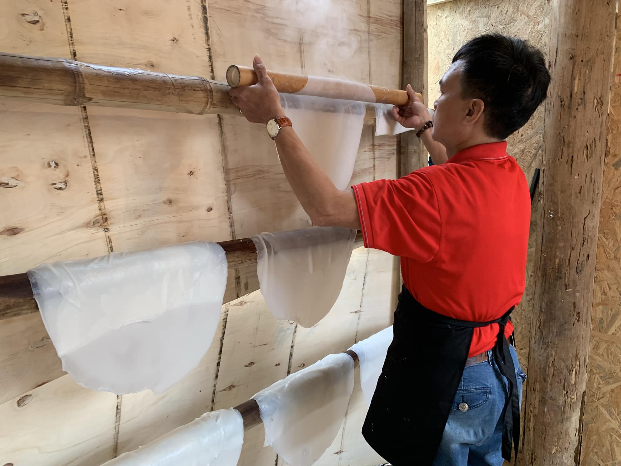 Quy chế đầu tiên của Câu lạc bộ phở Vân Cù chính là các cửa hàng phở phải bảo đảm vệ sinh an toàn thực phẩm, chất lượng phở phải như nhau.