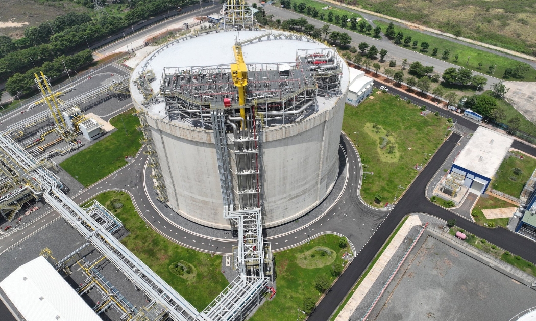 LNG được sử dụng tương tự như khí khô phục vụ cho nhu cầu khí của các nhà máy điện, hộ công nghiệp, khu đô thị - Ảnh minh họa