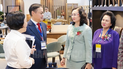 HCMC Export Furniture Fair opens