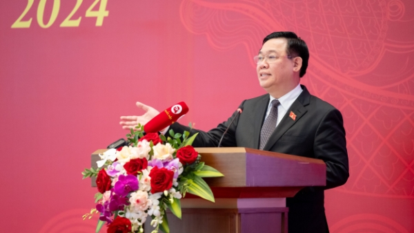 Sớm đưa các quyết sách của Quốc hội vào cuộc sống