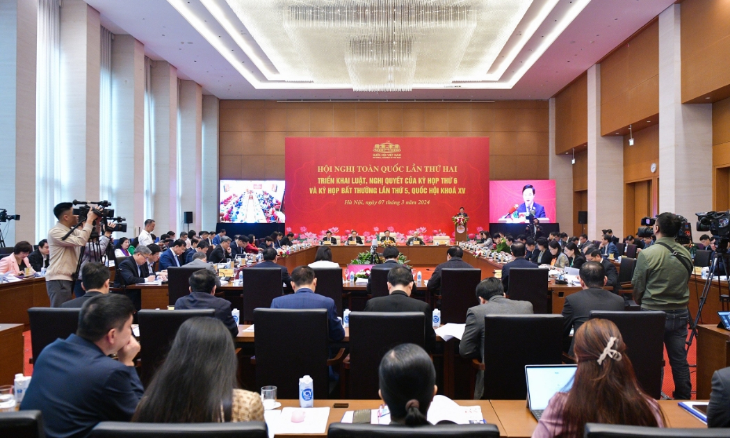 Hội nghị toàn quốc lần thứ hai triển khai luật, nghị quyết của Kỳ họp thứ 6 và Kỳ họp bất thường lần thứ 5, Quốc hội khóa XV.