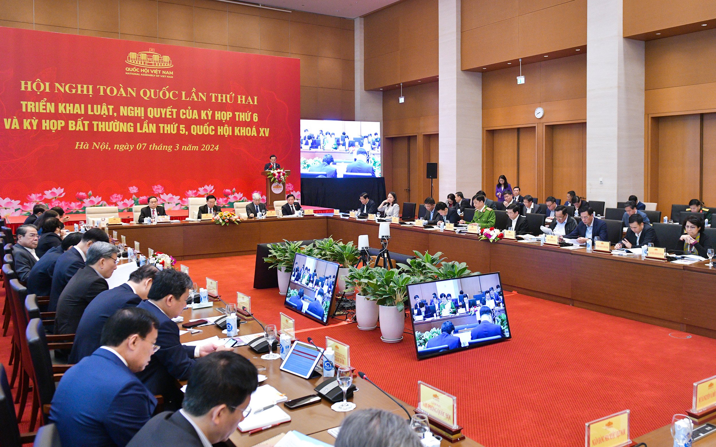 Hội nghị to&agrave;n quốc lần thứ hai triển khai luật, nghị quyết của Kỳ họp thứ 6 v&agrave; Kỳ họp bất thường lần thứ 5, Quốc hội kh&oacute;a XV.