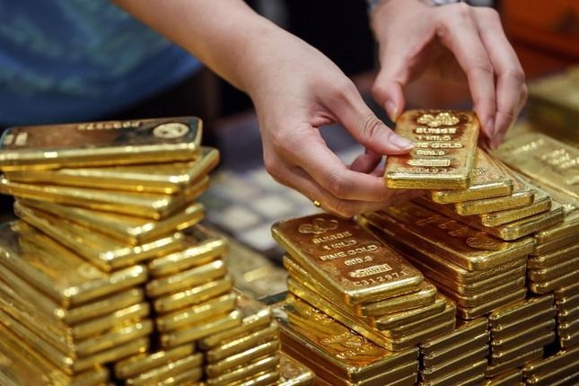 Tax department tightens management of gold trading