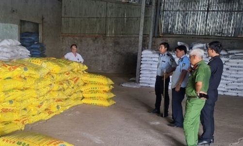 Tràn lan phân bón, thuốc bảo vệ thực phẩm nhập nhằng nhãn hiệu tại An Giang