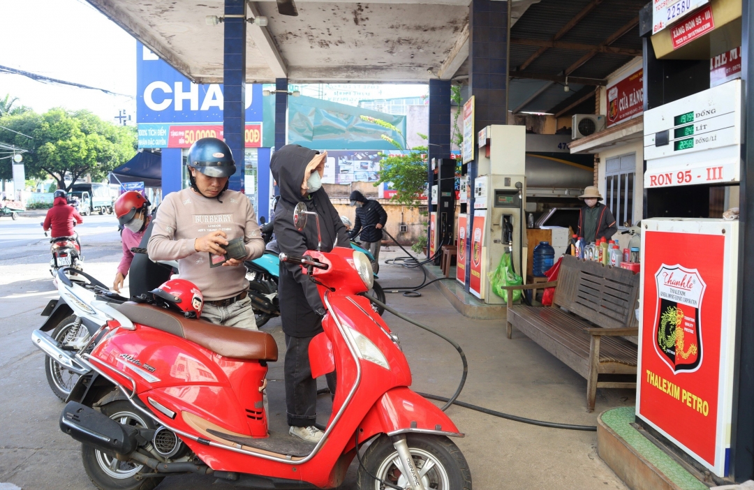 Nhiều địa phương có số cửa hàng bán lẻ xăng dầu phát hành hoá đơn điện tử từng lần bán hàng đạt tỷ lệ dưới 55%.