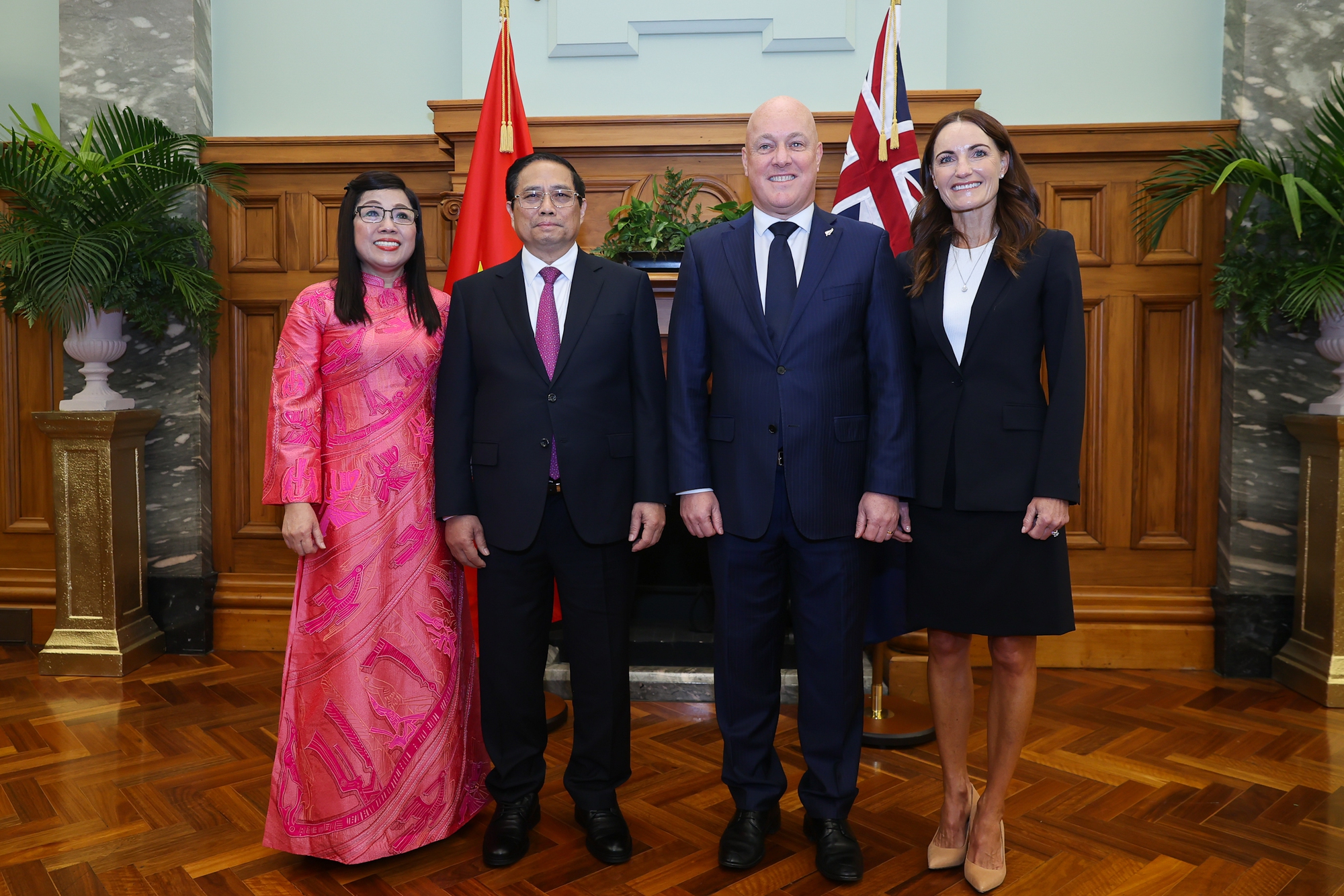 New Zealand Prime Minister Christopher Luxon welcomes Prime Minister Pham Minh Chinh to New Zealand for his first official visit and constructive bilateral talks on March 11. Source: VGP