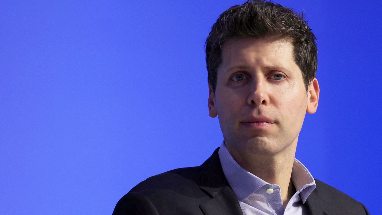 Sam Altman trở lại Ban Điều hành, đảo ngược hoàn toàn cuộc cải tổ của OpenAI