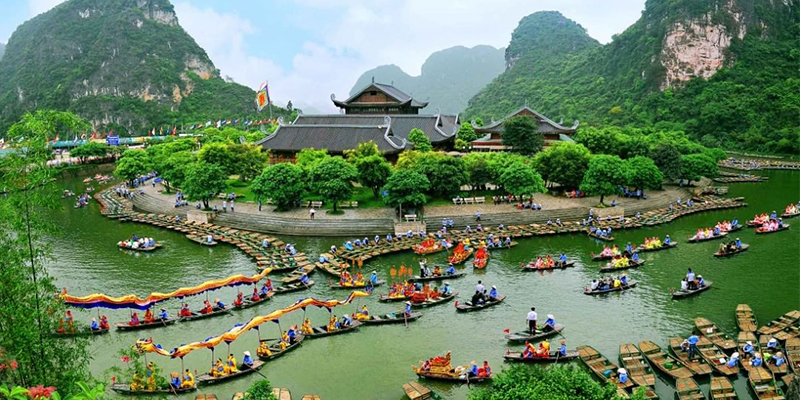 Doanh thu du lịch 2 tháng qua của Ninh Bình ước đạt gần 2.539 tỷ đồng