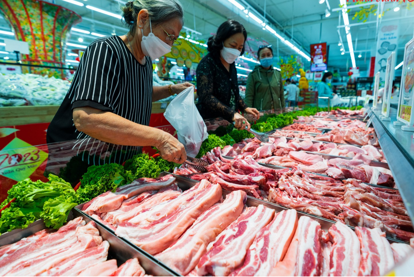 6 hệ thống phân phối lớn đã ký thỏa thuận triển khai chương trình hợp tác kiểm soát chất lượng hàng hóa trong hệ thống trên địa bàn thành phố.