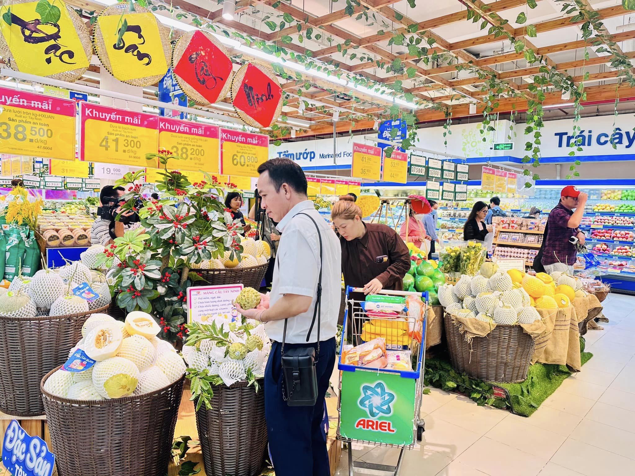 Đối với nhóm ngành thực phẩm, vệ sinh an toàn và tươi ngon là hai yếu tố lựa chọn hàng đầu của người tiêu dùng hiện đại.