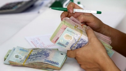 Central bank requests that credit institutions make lending interest rates public