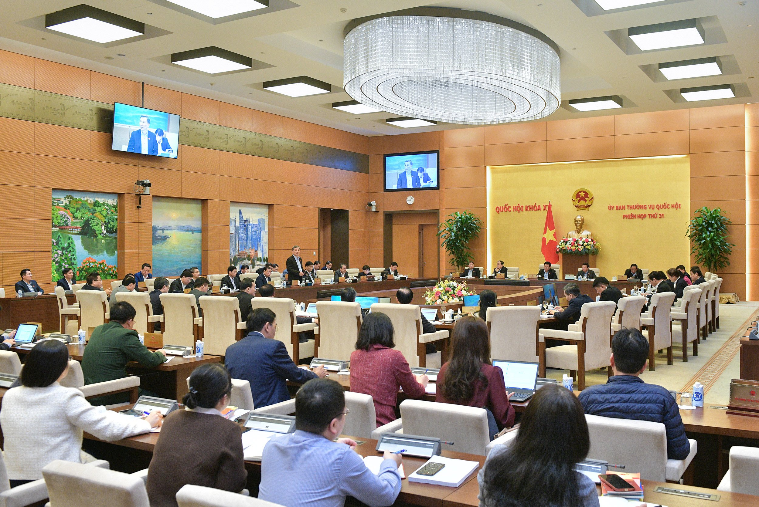 To&agrave;n cảnh phi&ecirc;n họp - Ảnh: VGP