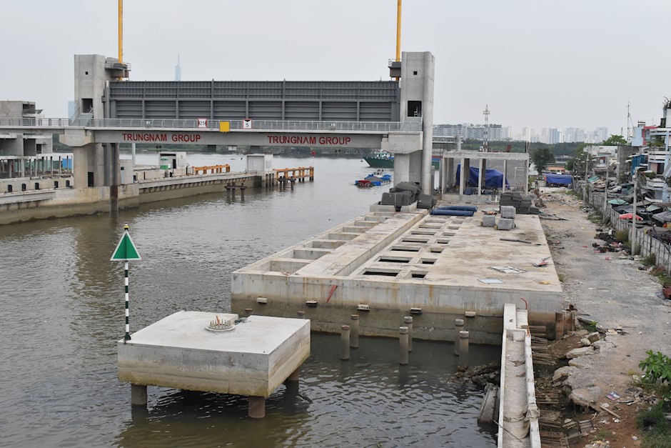 "Người đứng đầu 4 ban lớn của Thành phố phải tập trung thực hiện, phấn đấu hết quý i-2024 giải ngân đạt 10%", Chủ tịch UBND TP.HCM Phan Văn Mãi.