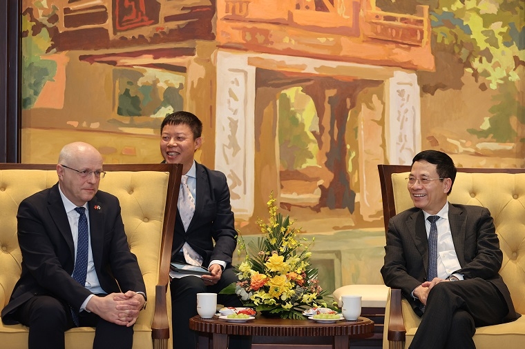 Finland & Nokia ready to accompany Vietnam on technology development and 6G