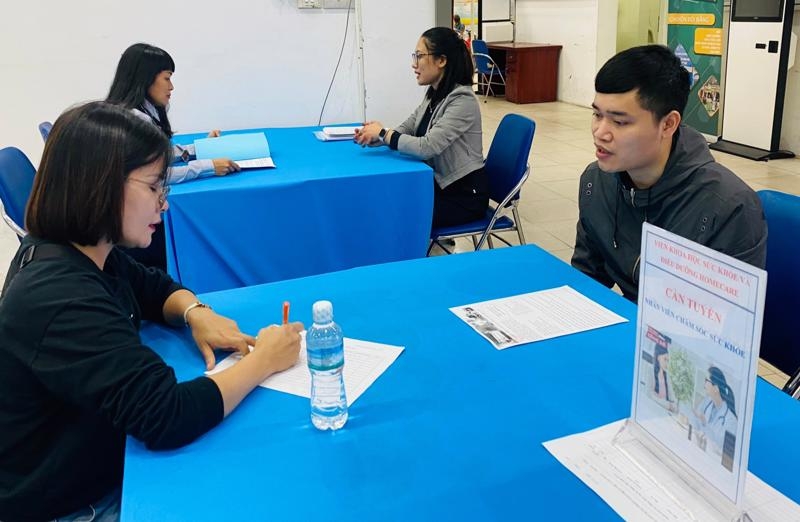 Online job transaction floors connect 10 northern localities