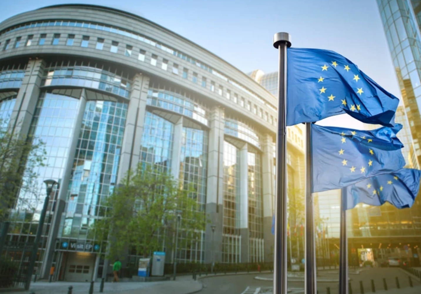 Đã có khoảng 13.000 tập đoàn lớn của trụ sở tại EU phải tuân thủ các quy định mới về tính bền vững của doanh nghiệp.