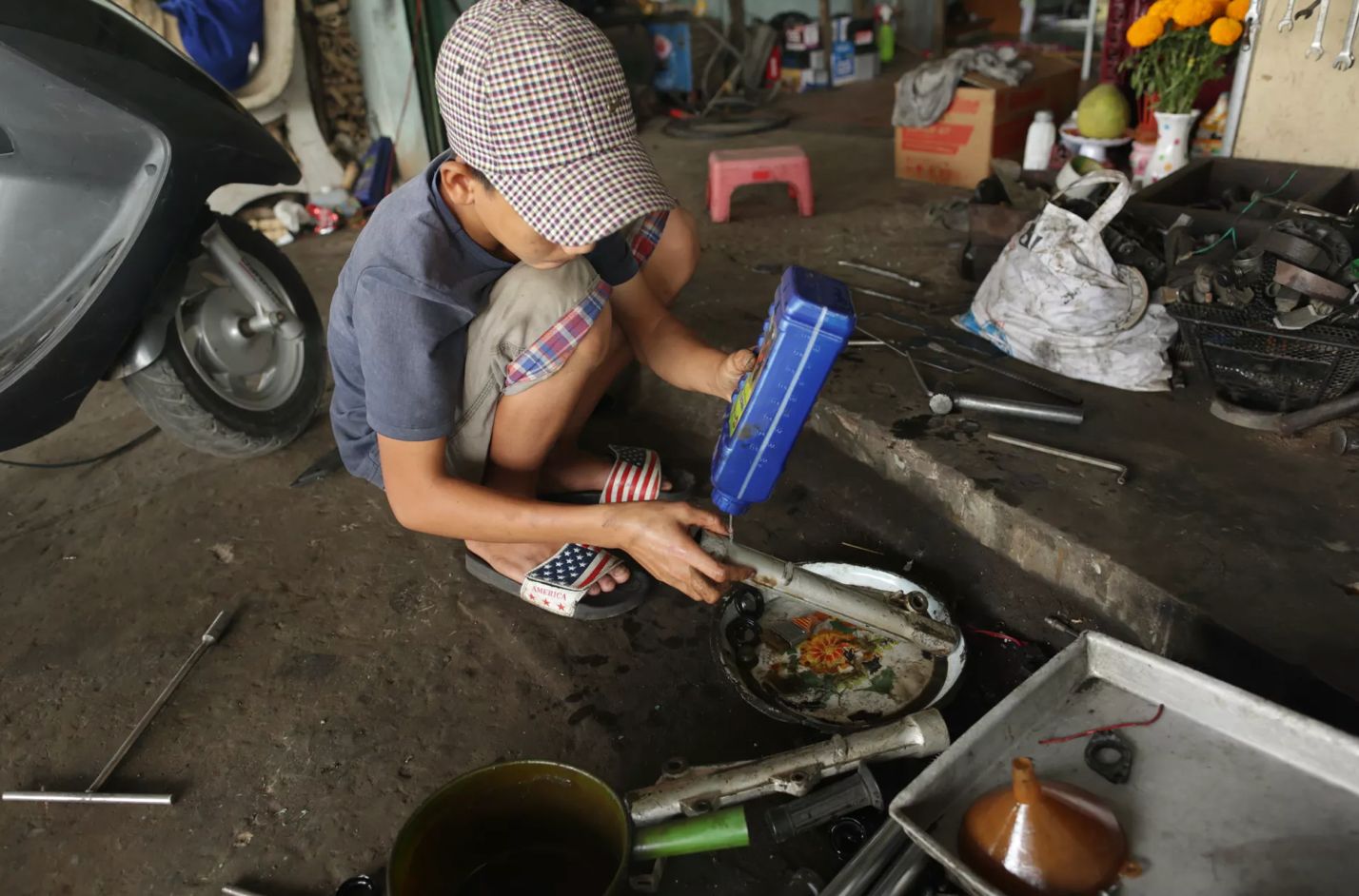 Vẫn còn những chồng chéo trong quy định của pháp luật liên quan đến lao động trẻ em. Ảnh: CRBP