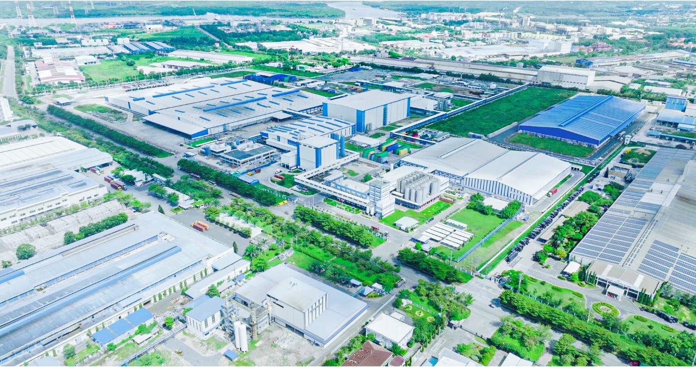 Nhiều đại gia ng&agrave;nh F&B như Vissan, Masan, Heineken, Pepsi&hellip; cũng lựa chọn t&ocirc;n mạ AM ma trận bốn lớp để đảm bảo độ bền nh&agrave; m&aacute;y. Ảnh: Heineken Việt Nam.