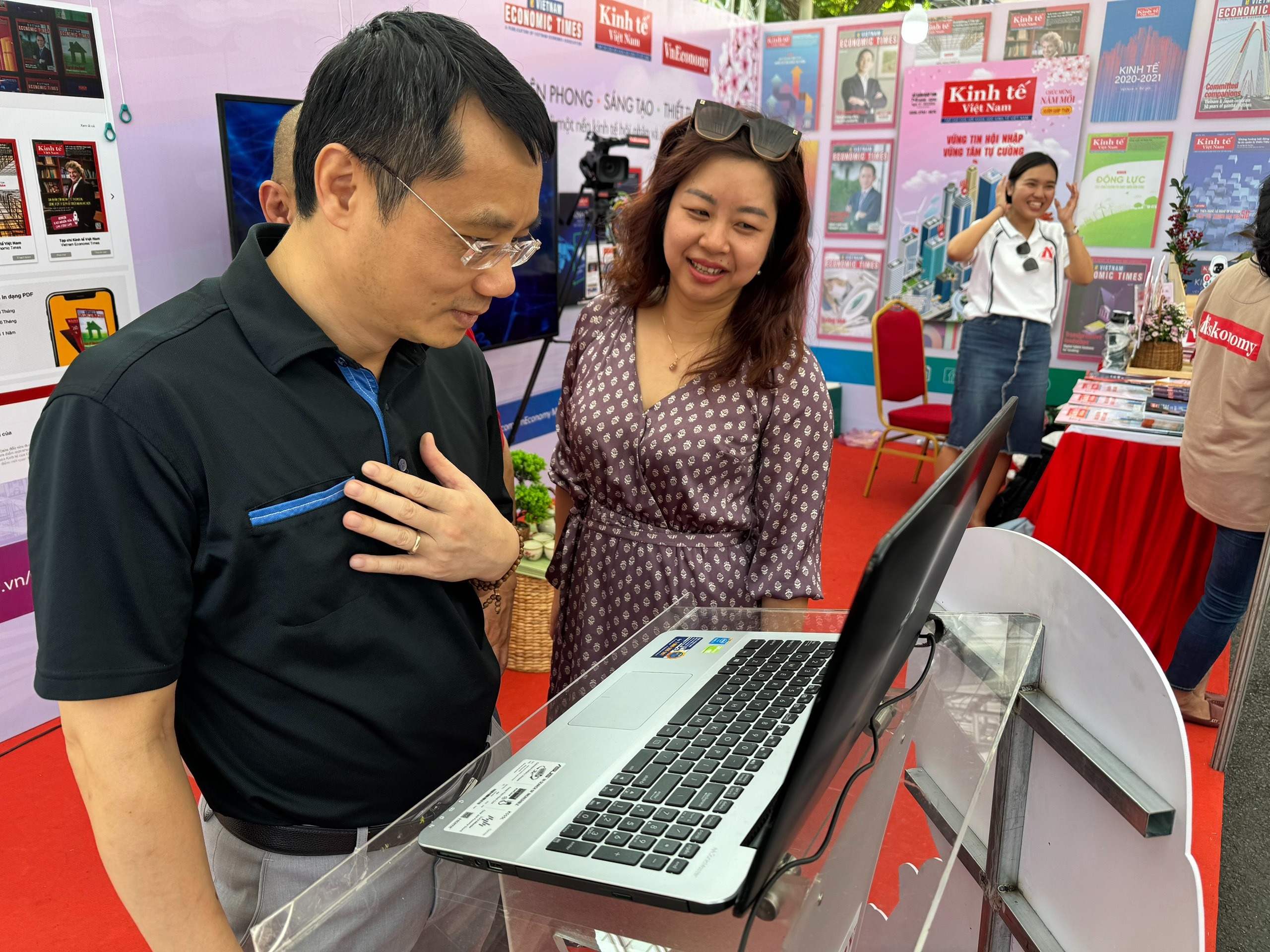 Ông Trần Hoài Văn, COO Actable AI, đối tác phát triển Askonomy, tại Hội báo toàn quốc 2024.