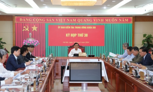 Xem xét, thi hành kỷ luật một số đảng viên vi phạm tại Đảng bộ tỉnh Vĩnh Phúc và Quảng Ngãi