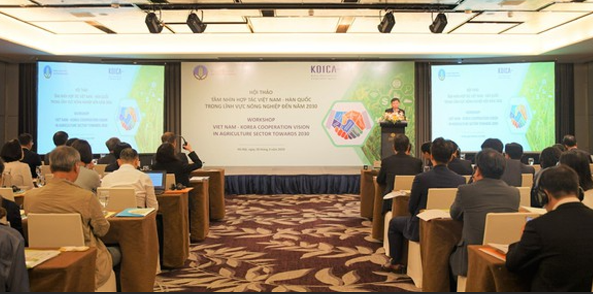 Toàn cảnh hội thảo: "Tầm nhìn hợp tác Việt Nam - Hàn Quốc trong lĩnh vực nông nghiệp và phát triển nông thôn giai đoạn 2024 - 2030".
