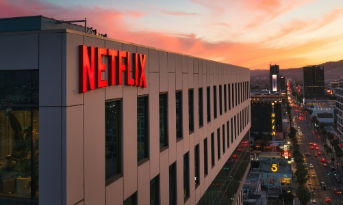 Các nhà sản xuất phim Trung Quốc đặt mục tiêu soán ngôi Netflix