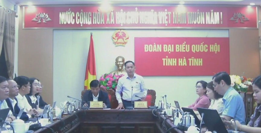 Đại biểu Trần Đình Gia, đoàn đại biểu Quốc hội tỉnh Hà Tĩnh. Ảnh: Quochoi.vn.